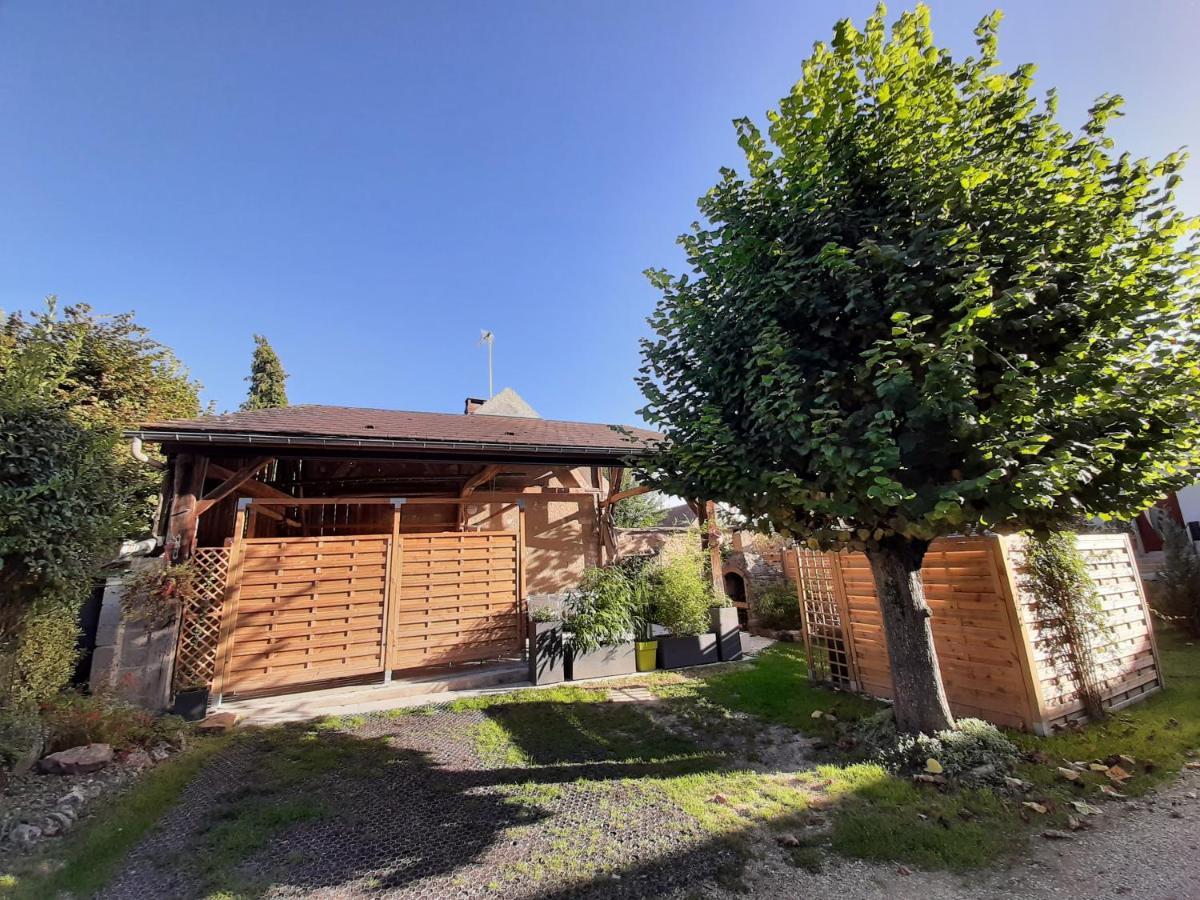 Maison Longere Les Camelias Vinneuf Exterior foto